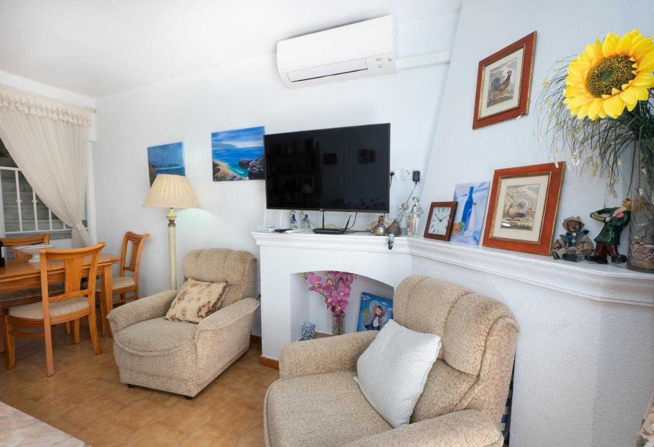 Pinos 2 Lägenhet Nerja Exteriör bild